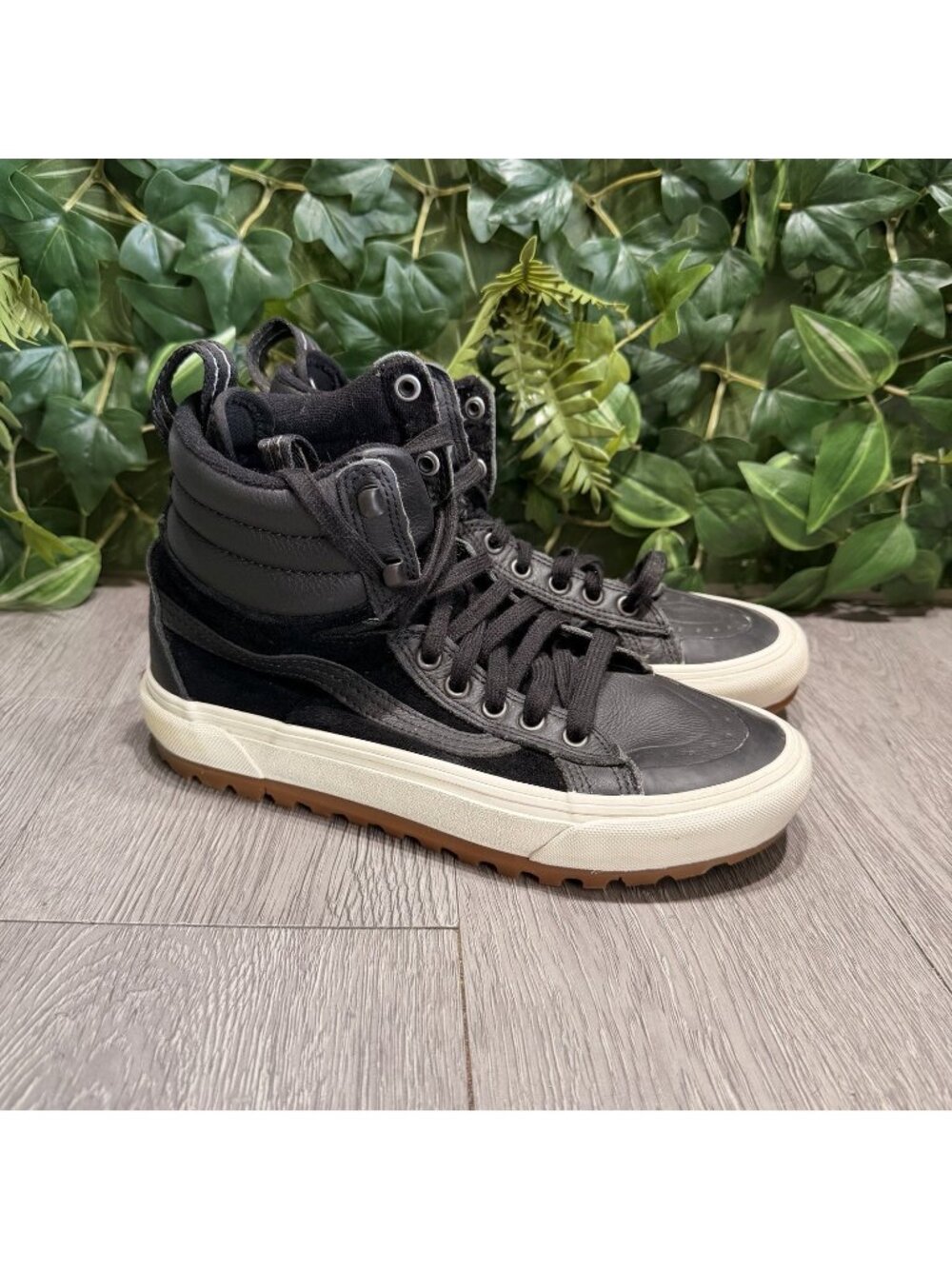 VANS Sk8-Hi MTE Scotchgard Hiker Black Leather Fleece Lined Shoes Men’s 6.5 W 8